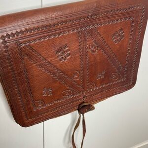 Handcrafted Hand Tooled 1970s Leather Purse Shoulder bag cross body